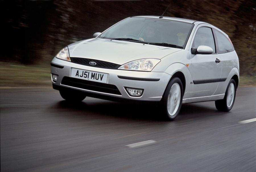  Ford Focus 2001 года  (фото 8 из 27)